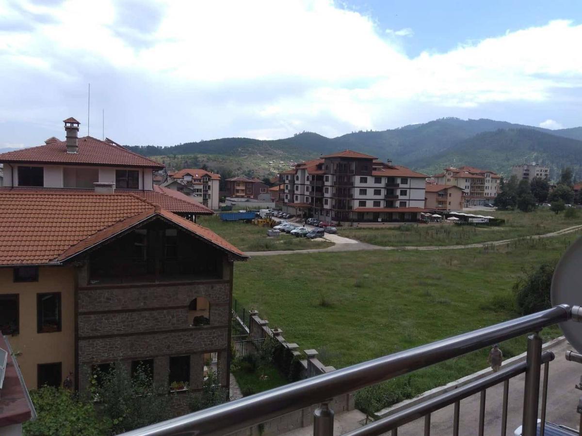 Nev Apart New Velingrad Exterior photo